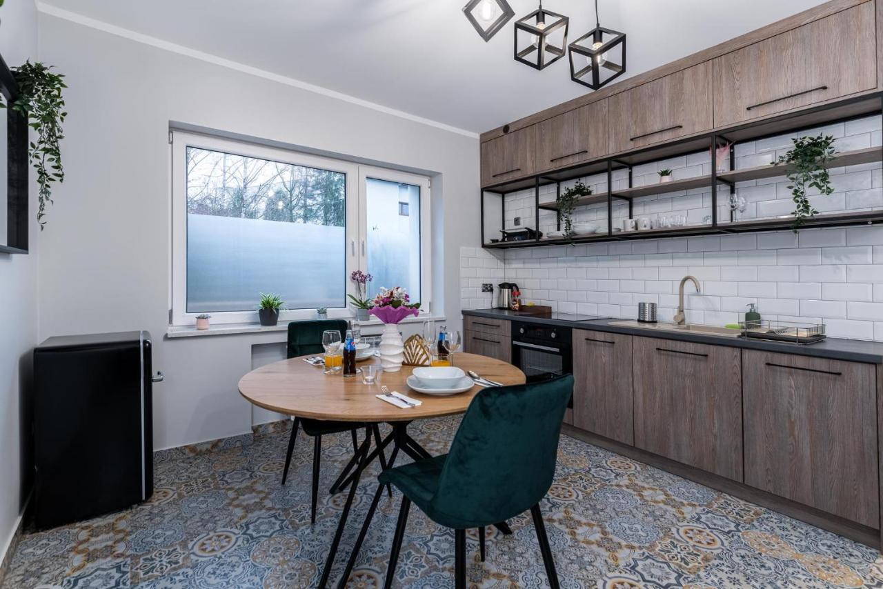 Exclusive Apartment Centrum 2 Вадовице Екстериор снимка