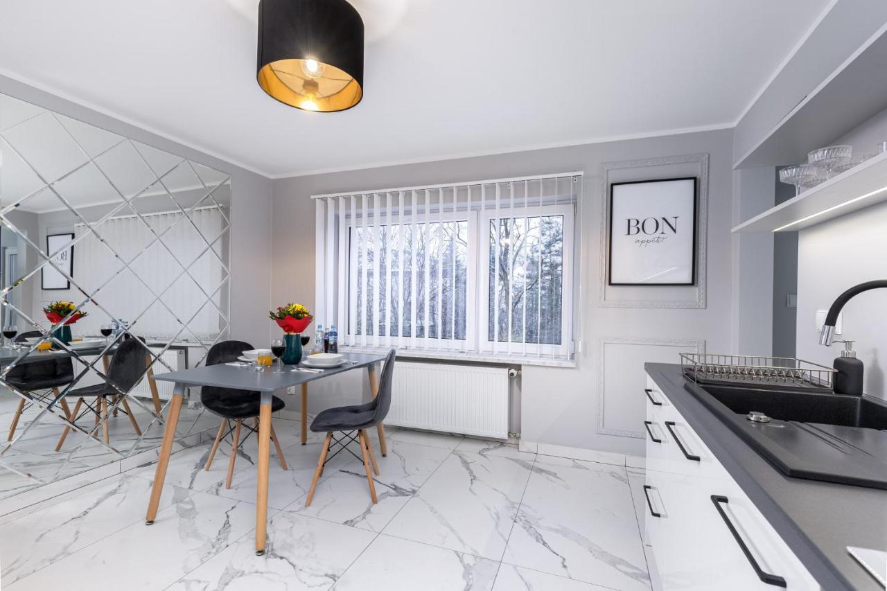 Exclusive Apartment Centrum 2 Вадовице Екстериор снимка